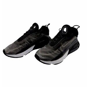 Nike Air Max 2090 CW7306-001 Black White Athletic Running Shoes Men’s Size 10